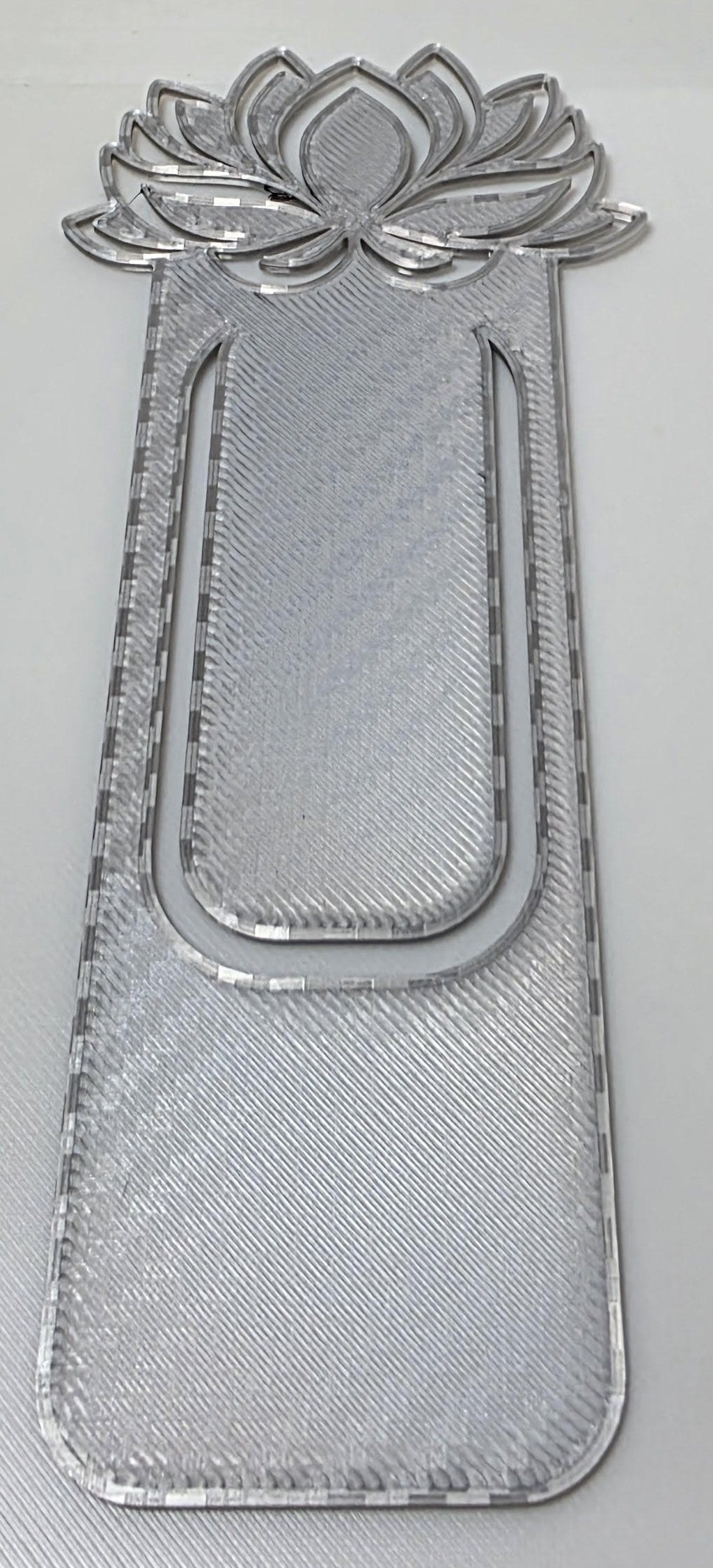 MINIMALIST BOOKMARKS