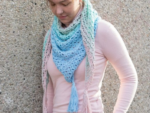 DURABLE YARN - FREE PATTERN - UNICORN SHAWL